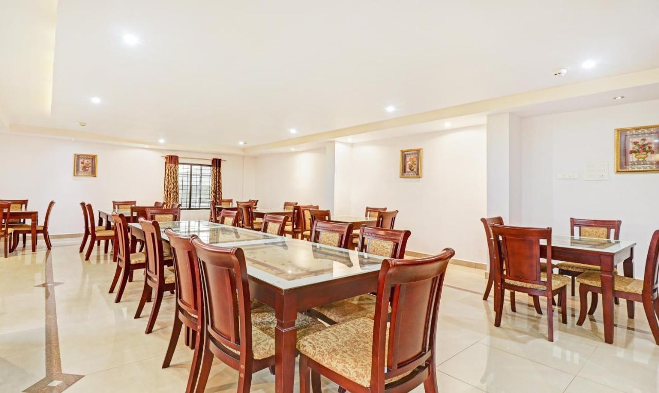 Treebo Symphony Hotels And Resorts Angamally Kizhake Chalakudi Exterior photo